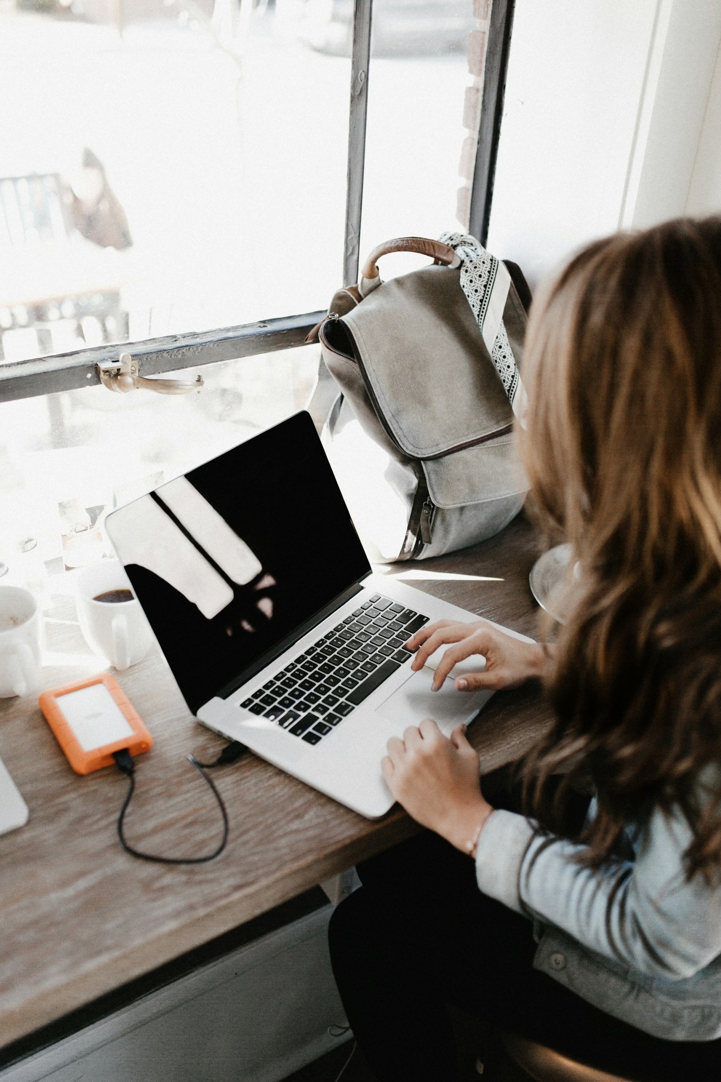 Creating B2B Content That Speaks to Industry Leaders